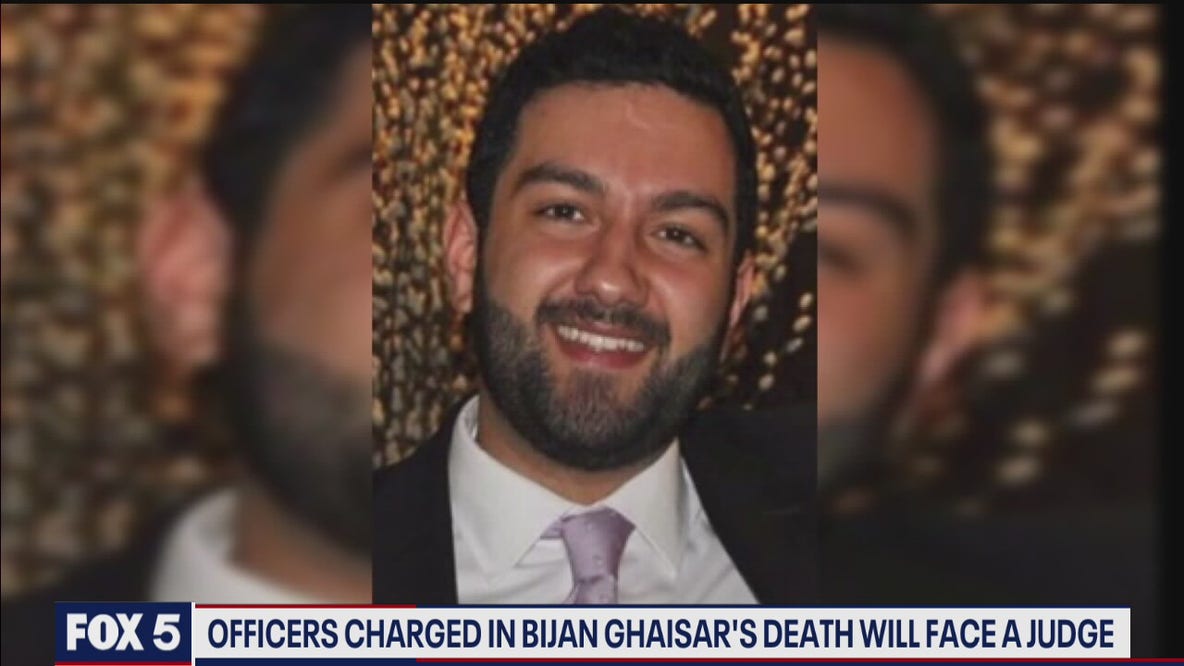 2 US Park Police officers charged in death of Bijan Ghaisar appear before federal judge